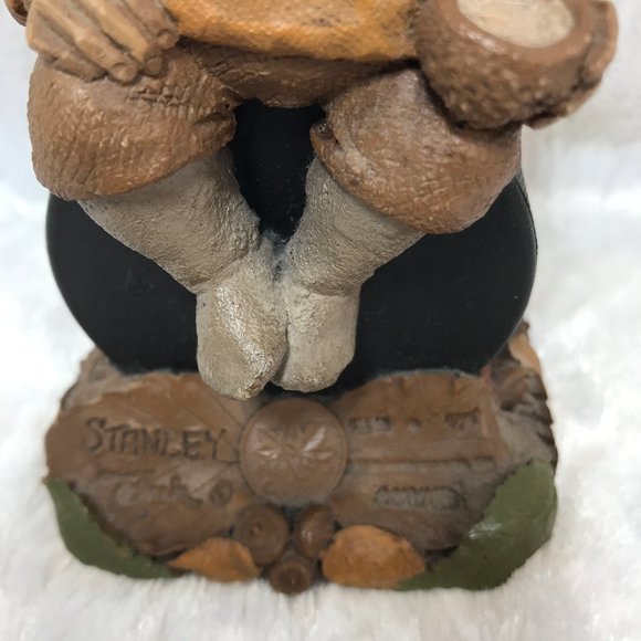 Tom Clark Gnome Stanley 1995 Retired Hockey - Picture 2 of 12